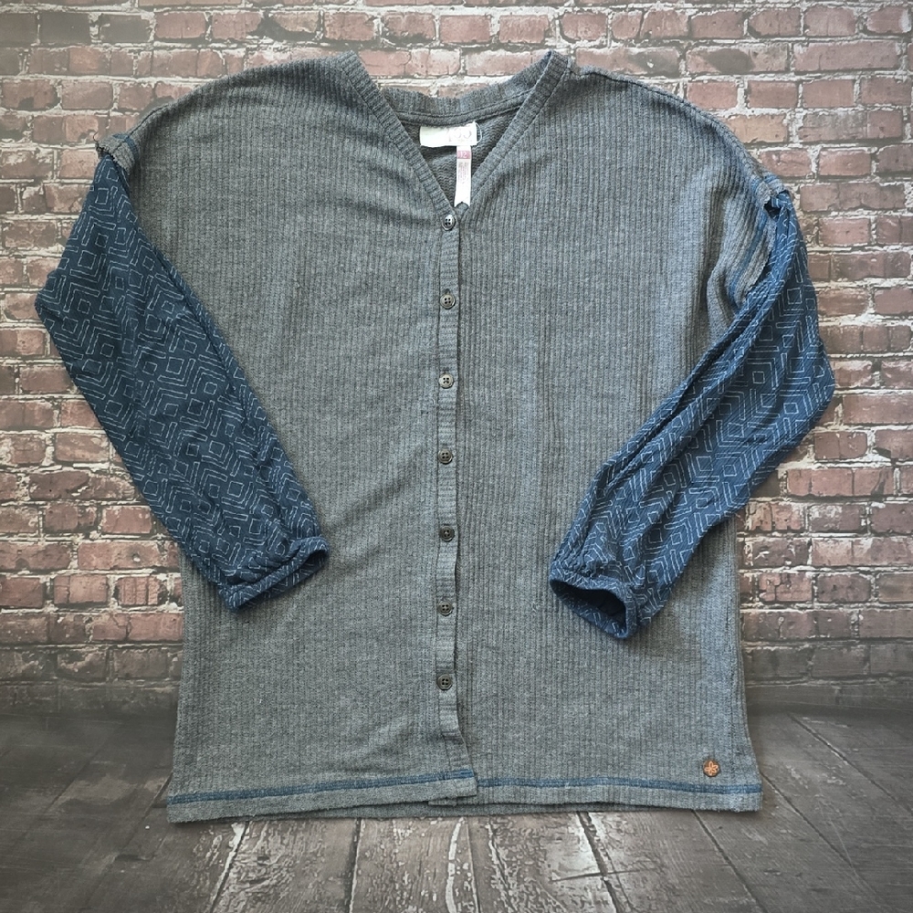 Matilda Jane Girls Gray Ribbed Button-Up Cardigan with Patterned Blue Sleeves